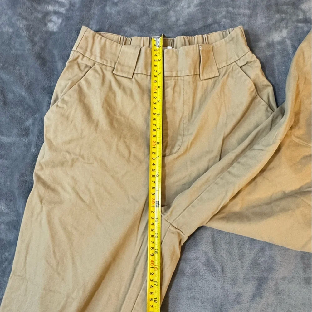 TNA Tan Track Pants for Women

#1244 - Picture 6 of 12